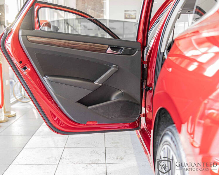 2022 Volkswagen Passat Limited Edition