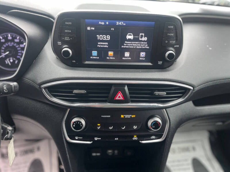 2020 Hyundai Santa Fe SE