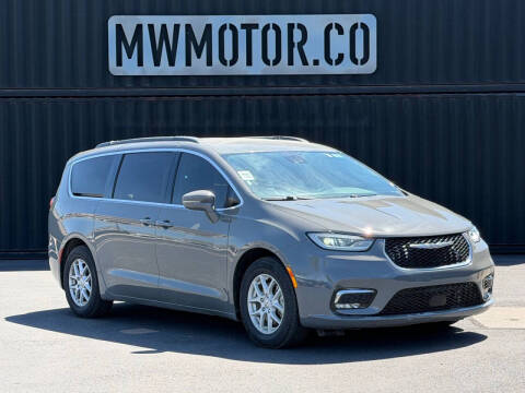 2022 Chrysler Pacifica Touring L