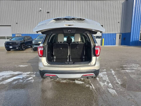 2017 Ford Explorer Platinum