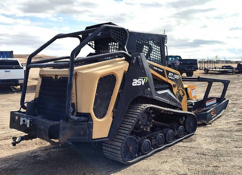 2017 ASV RT-120F