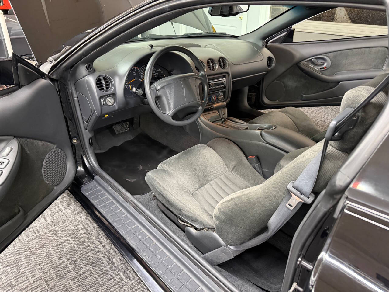 1993 Pontiac Firebird 38