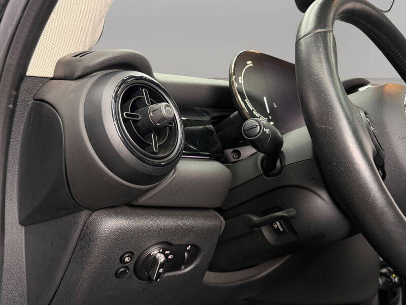 2022 MINI Hardtop 2 Door Cooper SE