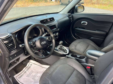 2015 Kia Soul +