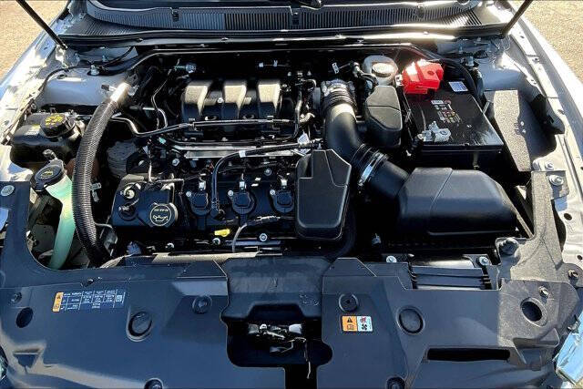 2017 Ford Taurus Limited