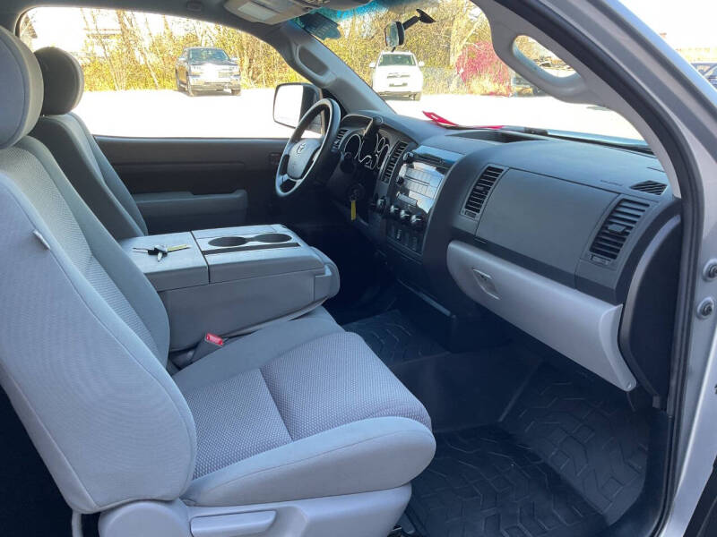 2010 Toyota Tundra Grade