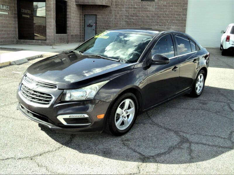 2015 Chevrolet Cruze for sale at DESERT AUTO TRADER in Las Vegas NV