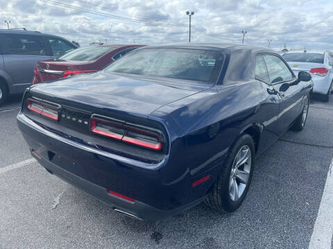2016 Dodge Challenger SXT