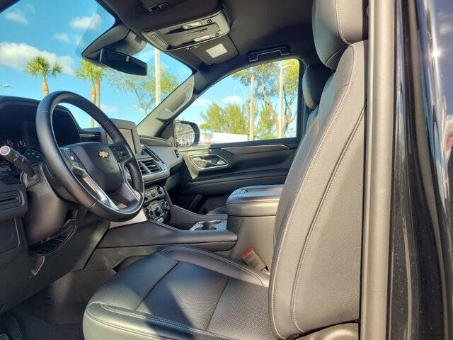 2024 Chevrolet Suburban LS