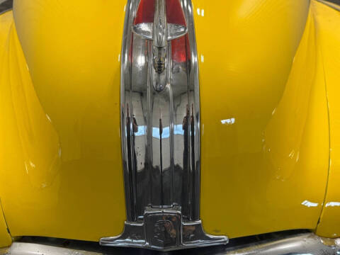 1948 Pontiac Silver Streak