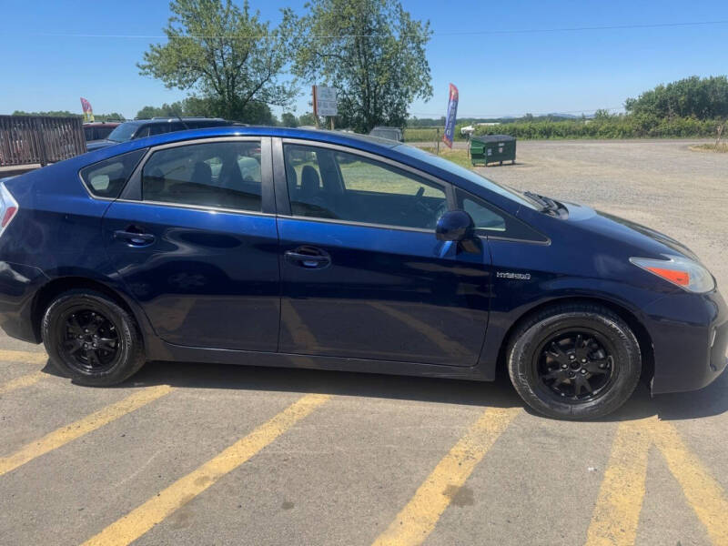 2013 Toyota Prius Two