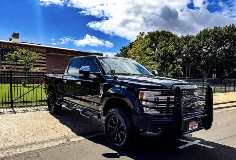 2017 Ford F-350 Super Duty Lariat