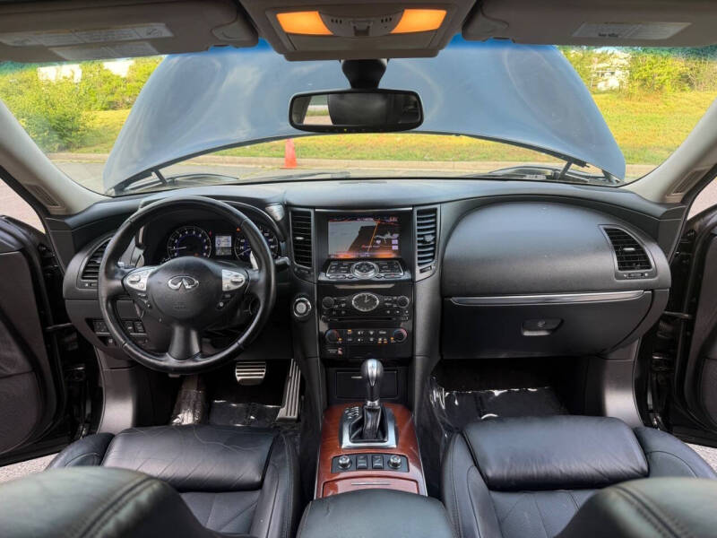2013 Infiniti FX50