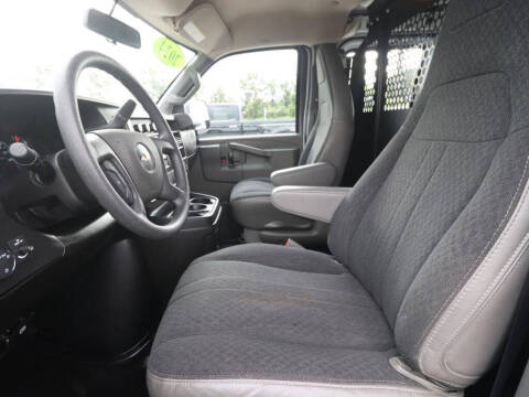 2024 Chevrolet Express 2500