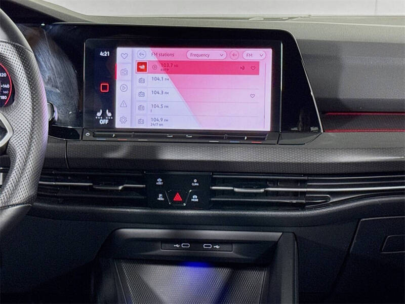 2022 Volkswagen Golf GTI SE