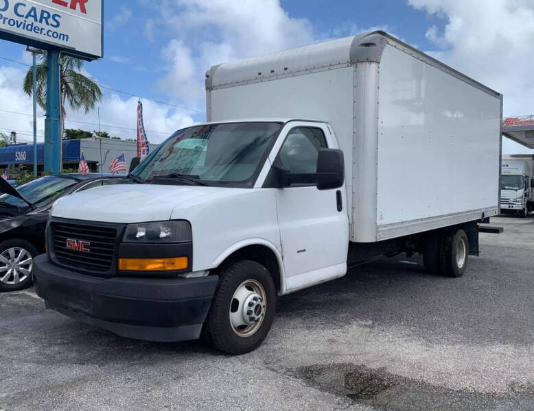 2019 GMC Savana Cutaway Work Van photo 13