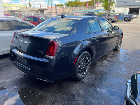 2017 Chrysler 300 for sale at Dream Cars 4 U in Hollywood FL