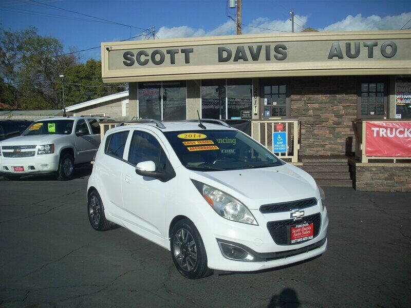 White 2014 Chevrolet Spark 2LT CVT 2LT CVT 4dr Hatchback 1
