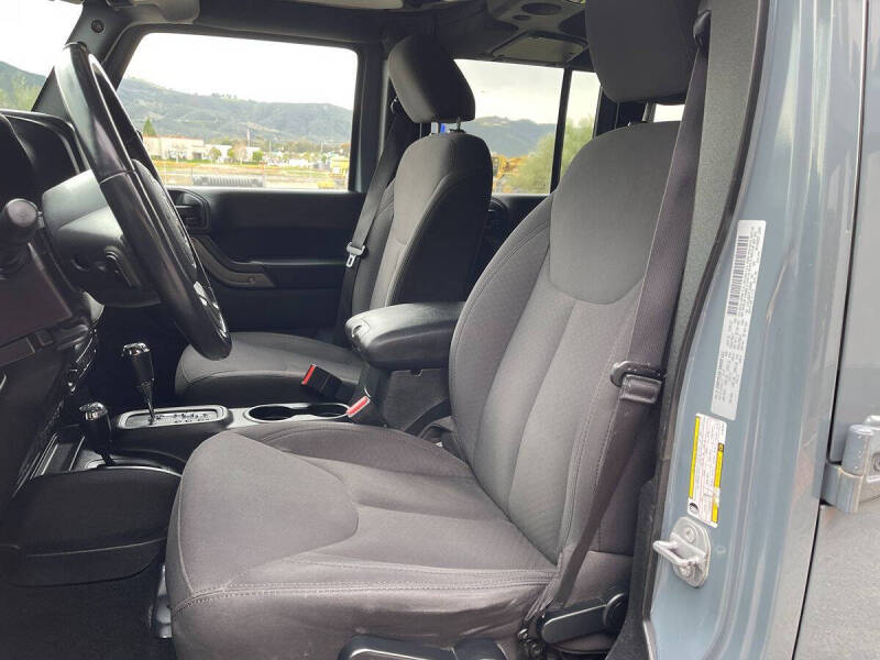 2015 Jeep Wrangler Unlimited Sport