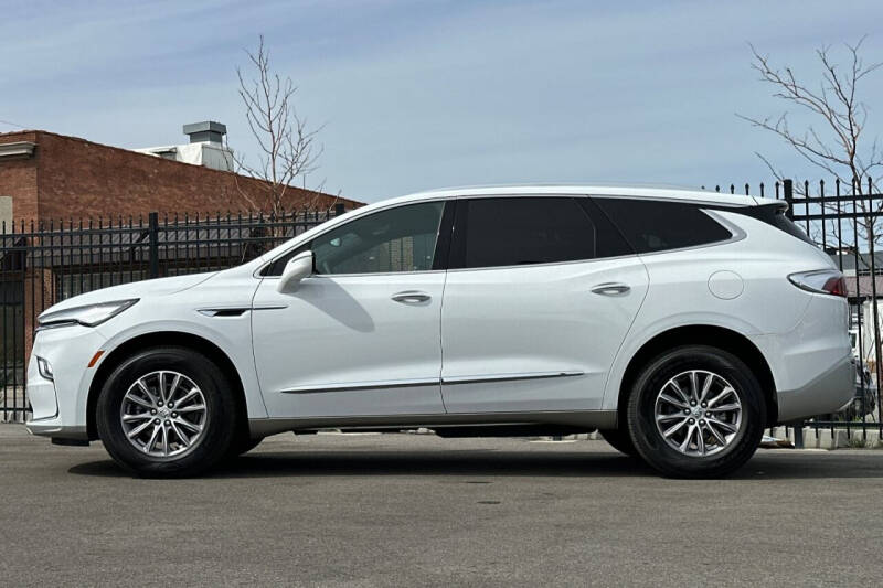 2024 Buick Enclave Essence