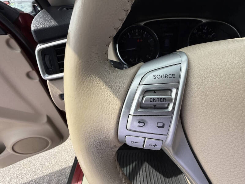 2015 Nissan Rogue SL