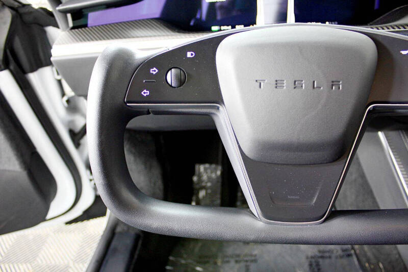 2022 Tesla Model S Plaid