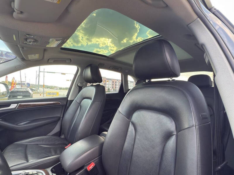 2017 Audi Q5 2.0T quattro Premium Plus