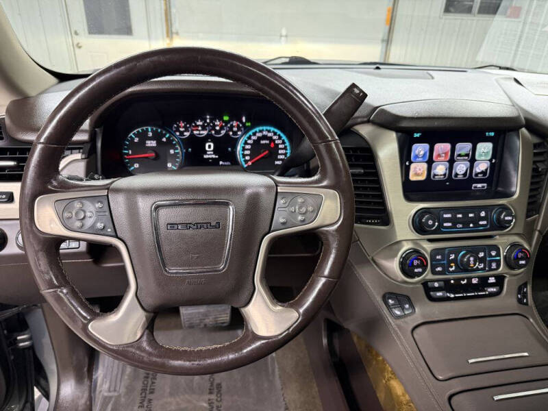 2017 GMC Yukon XL Denali