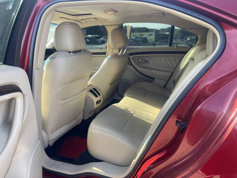 2015 Ford Taurus Limited