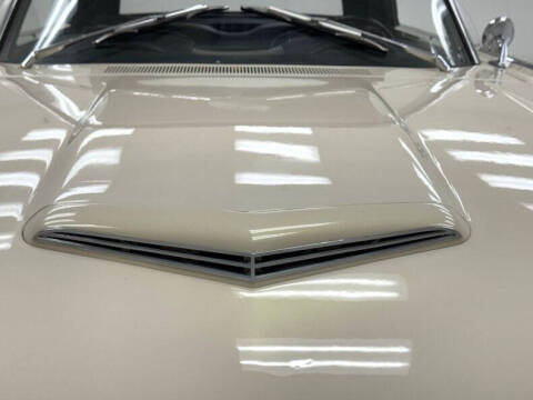 1961 Ford Thunderbird