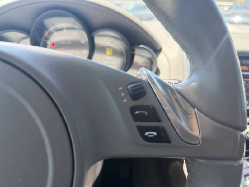 2013 Porsche Cayenne