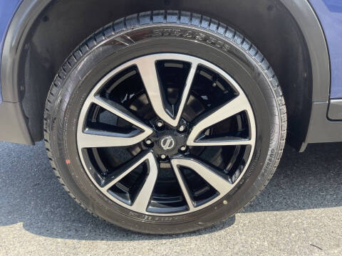 2017 Nissan Rogue SL