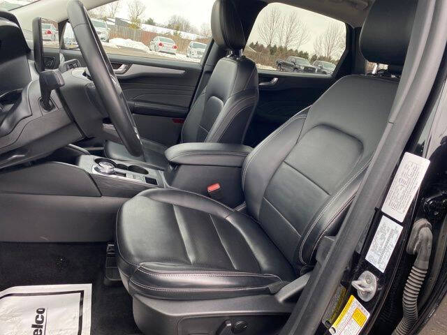 2023 Ford Escape Platinum