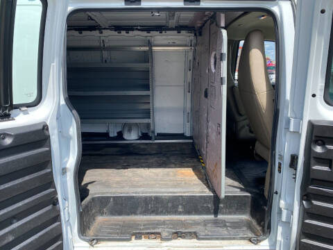 2019 Chevrolet Express 2500