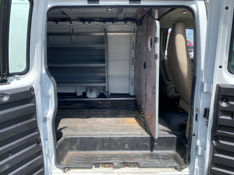 2019 Chevrolet Express 2500