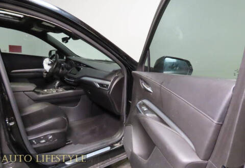 2019 Cadillac XT4 Premium Luxury