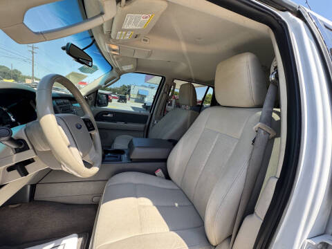 2012 Ford Expedition XLT