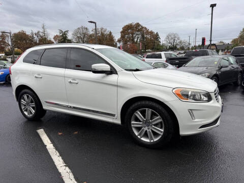 2016 Volvo XC60 T6 Drive-E