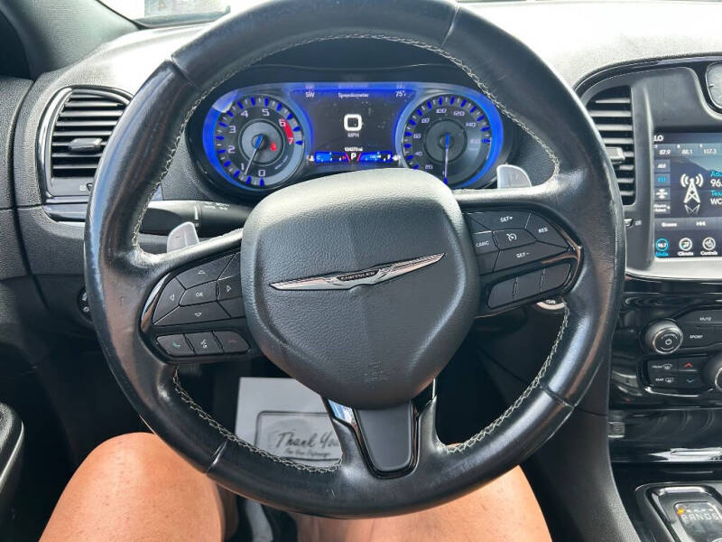 2019 Chrysler 300 S