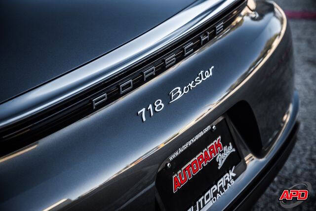 2021 Porsche 718 Boxster