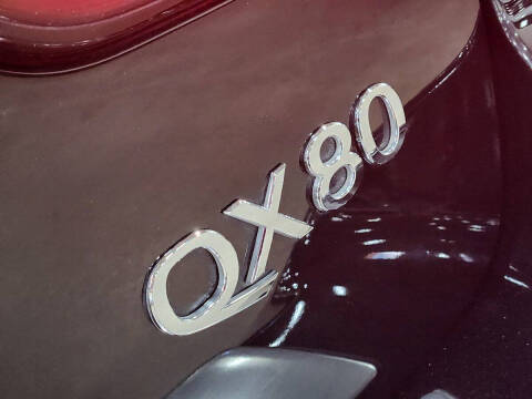 2022 Infiniti QX80 Luxe
