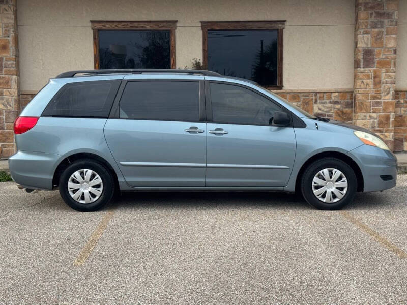 2006 Toyota Sienna CE 7 Passenger