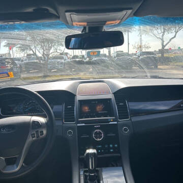 2019 Ford Taurus Limited