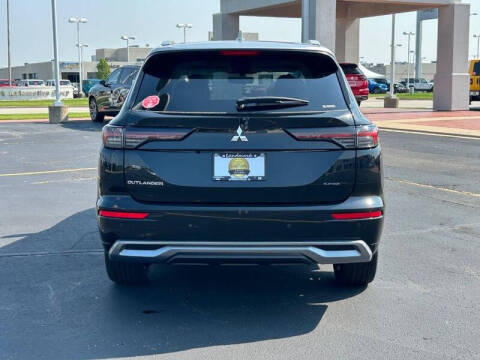 2025 Mitsubishi Outlander SEL Platinum Edition