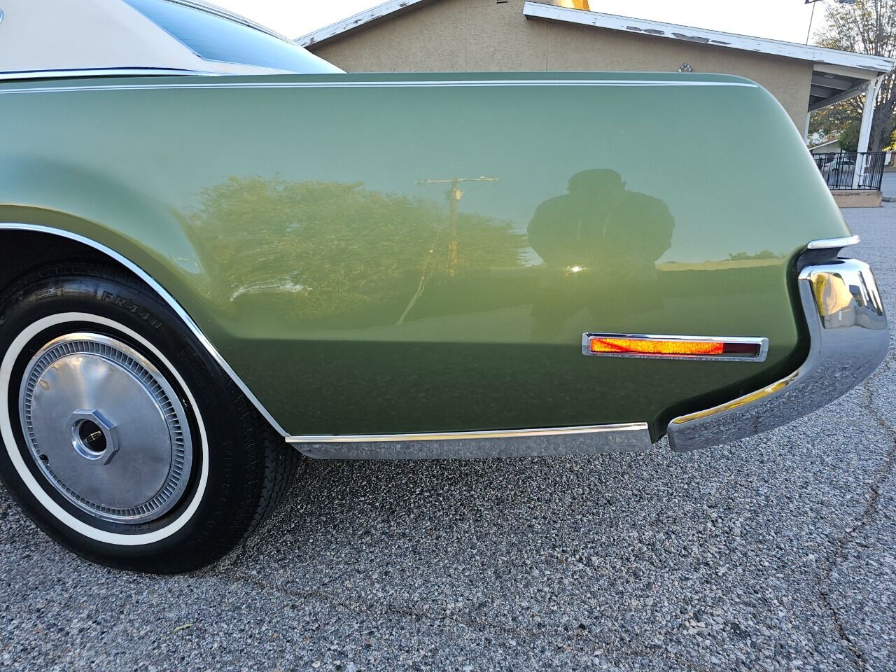 1972 Lincoln Mark IV 34