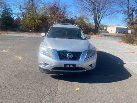 2015 Nissan Pathfinder S