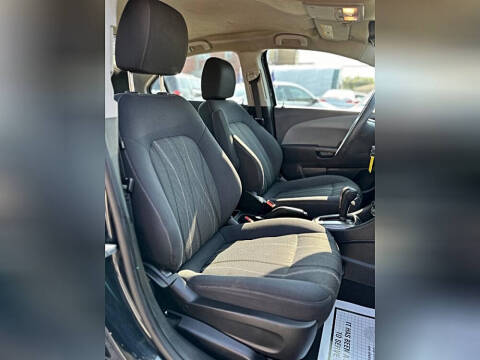 2014 Chevrolet Sonic LT Auto