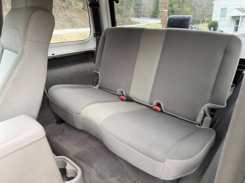 2003 Jeep Wrangler Sahara