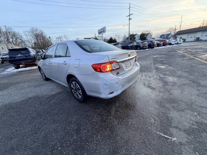 2013 Toyota Corolla LE