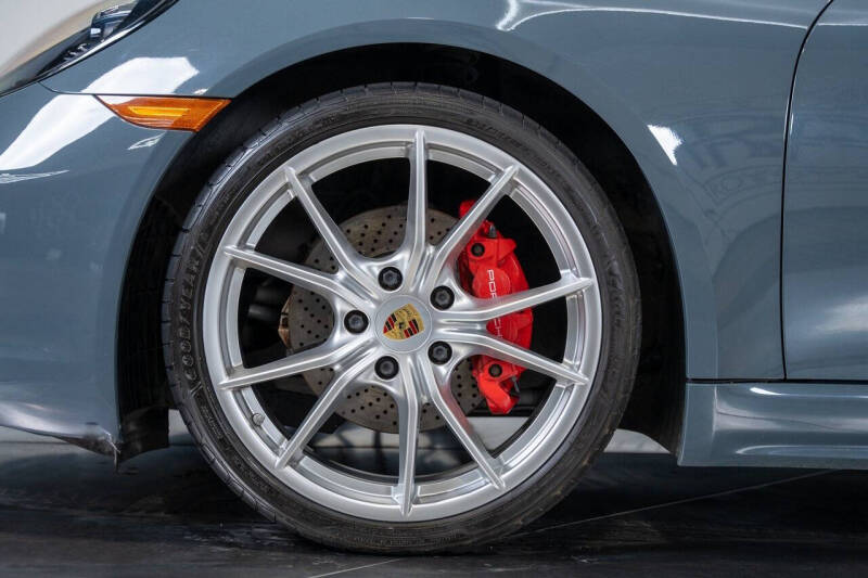 2017 Porsche 718 Cayman S